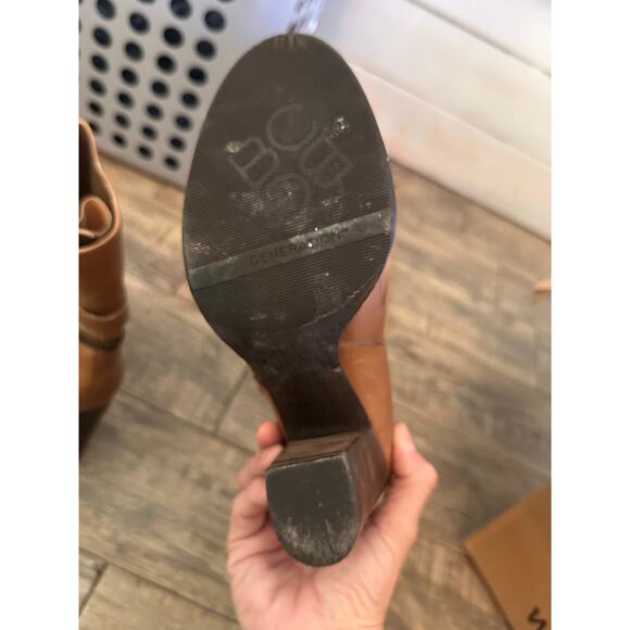 BCBGeneration Women's Brown Leather Heeled Ankle Boots Size 8 Y2K 2000s 90s - Picture 7 of 9